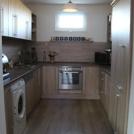Boracs Winedeghaz Apartment